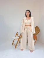 Cropped Regina