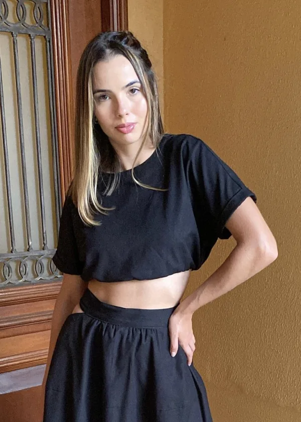 Cropped com Elástico