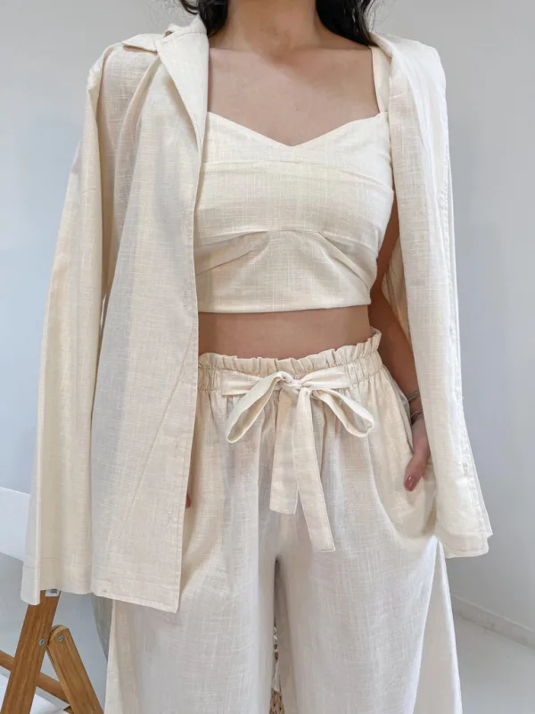 Cropped Regina